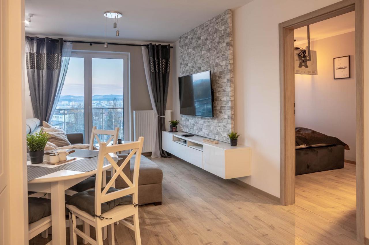 옐레니아구라 Apartament Rakownica 아파트 외부 사진